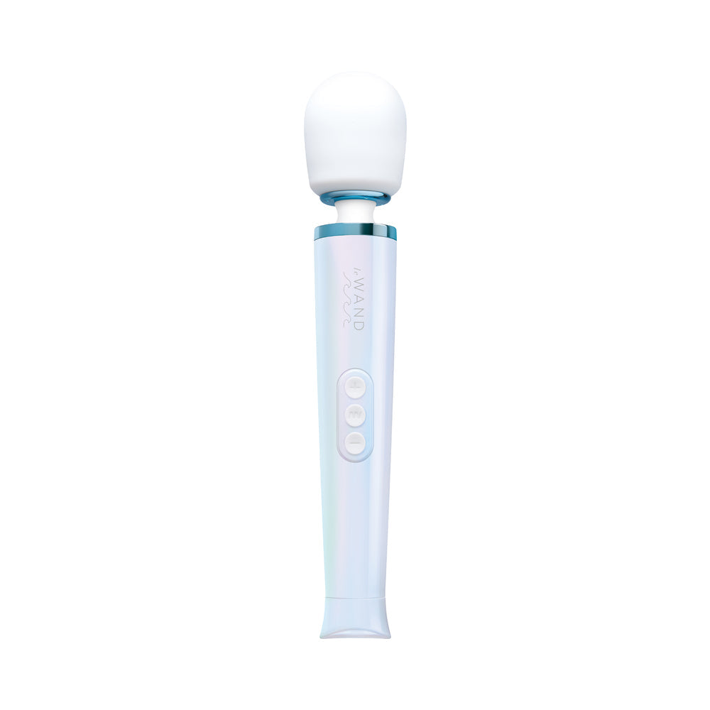 Le Wand Dive Submersible Rechargeable Vibrating Massager Seashell