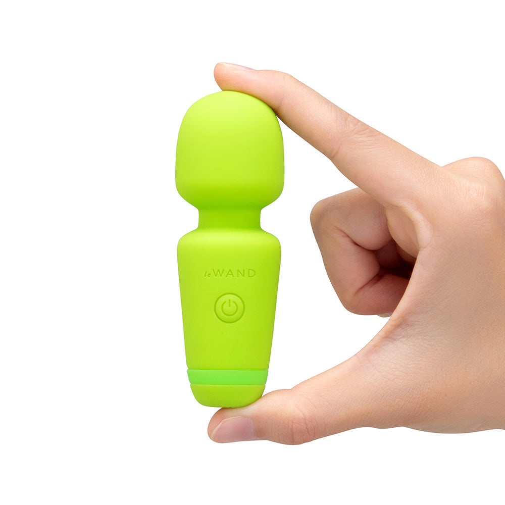 Le Wand Essentials Mini Wand Vibe Pocket-Sized Rechargeable Vibrator